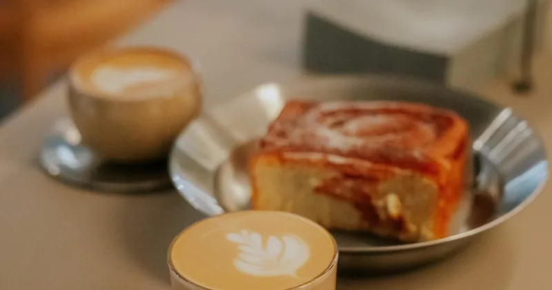 Nuremberg: Guided Café Tour with Food Samples & Coffee